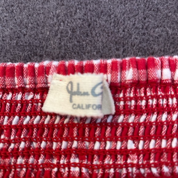 John Galt: Brandy Melville Tank top - Picture 3 of 3